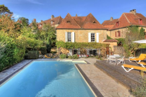 Luxury villa in Domme: Pool and Breathtaking View